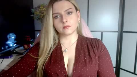 BritneyGlow online show from 12-28-24, 09:51