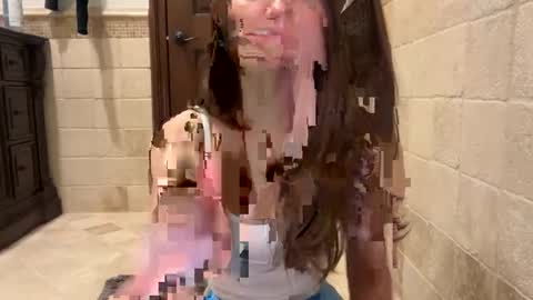 britneyyyxx online show from 12-19-25, 01:45