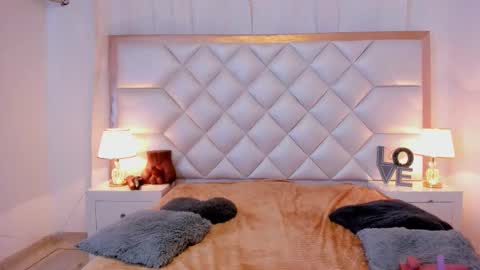 Snapshot of brittany069 chatting on 10-27-25, 07:56 Brittany online show from 10-27-25, 07:56