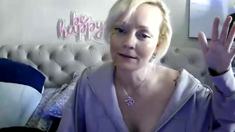 brittneychats81 online show from 03-17-26, 05:16