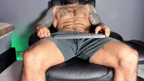 brockhurn_ online show from 11-24-25, 12:54