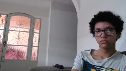 Snapshot of brocklow chatting on 01-28-25, 05:24 Derek Richard online show from 01-28-25, 05:24