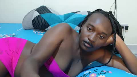 Snapshot of broken_haloo chatting on 06-10-26, 05:23 broken_haloo online show from 06-10-26, 05:23