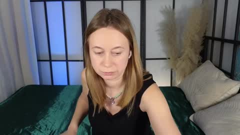 Snapshot of brooke_evans_ chatting on 02-02-25, 08:51 Brooke online show from 02-02-25, 08:51