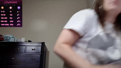 Snapshot of brookebee27 chatting on 01-05-25, 09:48 brookebee online show from 01-05-25, 09:48