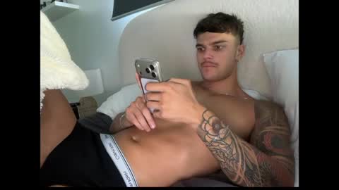 BrooklynTay online show from 04-20-26, 12:57