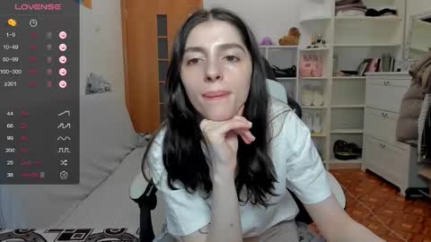 broosnica1 online show from 04-25-26, 01:41
