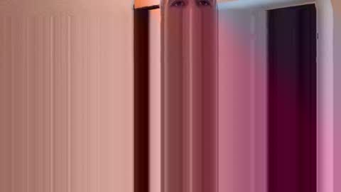 broski754970 online show from 10-22-25, 10:37