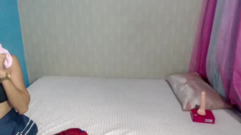 Snapshot of brown_sugar143 chatting on 07-12-26, 05:42 brown_sugar143 online show from 07-12-26, 05:42