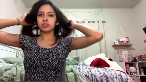 Snapshot of brownbunny212 chatting on 02-14-25, 05:09 brownbunny212 online show from 02-14-25, 05:09