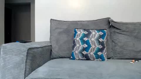 Snapshot of brownebonyagain chatting on 12-15-25, 11:53 bella online show from 12-15-25, 11:53