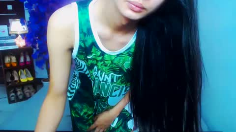 Snapshot of brownsausageroberta chatting on 12-15-24, 03:24 Roberta GODDESS OF PLEASURE AND SEXUALDESIRE online show from 12-15-24, 03:24