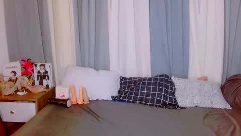 Snapshot of brownsausageroberta chatting on 09-17-25, 07:54 Roberta GODDESS OF PLEASURE AND SEXUALDESIRE online show from 09-17-25, 07:54