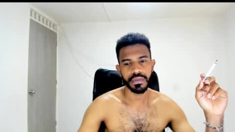 bruce_1111 online show from 04-17-26, 05:27