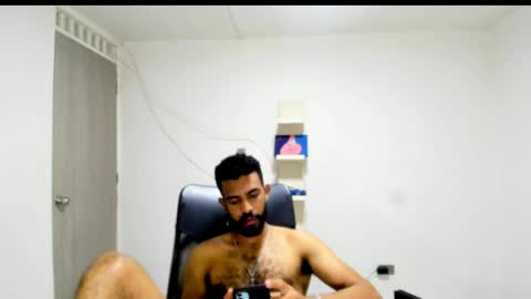 bruce_1111 online show from 04-21-26, 01:42