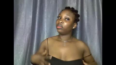 Snapshot of brularucky90 chatting on 10-12-25, 06:18 Brularucky90 online show from 10-12-25, 06:18