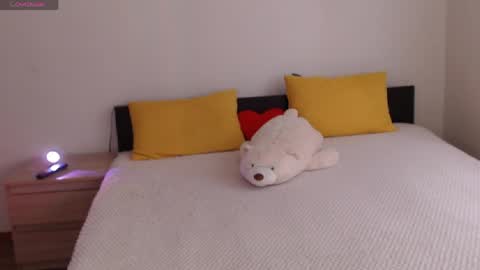 Ellis online show from 04-25-26, 10:18