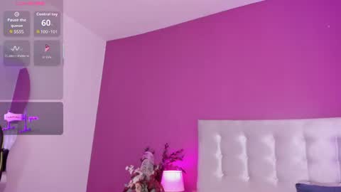 Snapshot of brunna_brownn chatting on 07-31-26, 10:42 Brunna online show from 07-31-26, 10:42