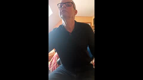 bruno5629 online show from 05-10-26, 12:32
