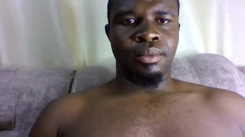 Snapshot of brusedarling chatting on 05-08-26, 03:23 brucedarling online show from 05-08-26, 03:23