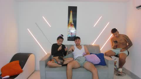 Snapshot of brutal_sex_room2k chatting on 11-30-25, 02:54 brutal_sex_room2k online show from 11-30-25, 02:54