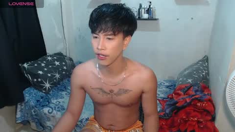 Snapshot of bryan_________ chatting on 07-06-26, 08:11 BRYAN JEMY online show from 07-06-26, 08:11