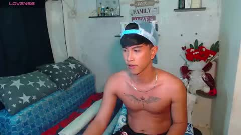 Snapshot of bryan_________ chatting on 08-02-26, 12:42 BRYAN JEMY online show from 08-02-26, 12:42