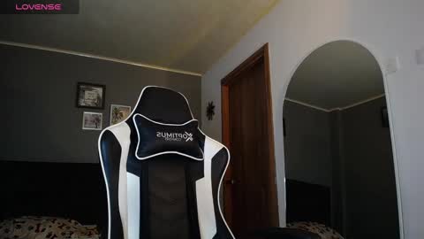 Snapshot of bryan_oficials chatting on 12-07-24, 03:25 bryan_oficials online show from 12-07-24, 03:25