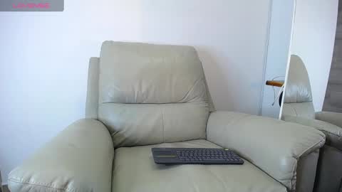 Snapshot of bryan_oficials chatting on 02-12-25, 03:51 bryan_oficials online show from 02-12-25, 03:51