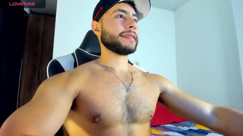 Snapshot of bryan_oficials chatting on 10-04-25, 04:10 bryan_oficials online show from 10-04-25, 04:10