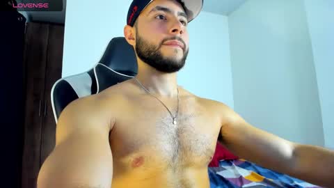 Snapshot of bryan_oficials chatting on 10-08-25, 04:21 bryan_oficials online show from 10-08-25, 04:21