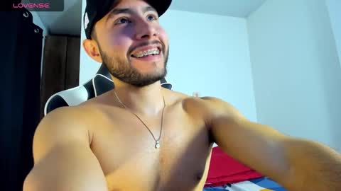 Snapshot of bryan_oficials chatting on 10-11-25, 03:28 bryan_oficials online show from 10-11-25, 03:28