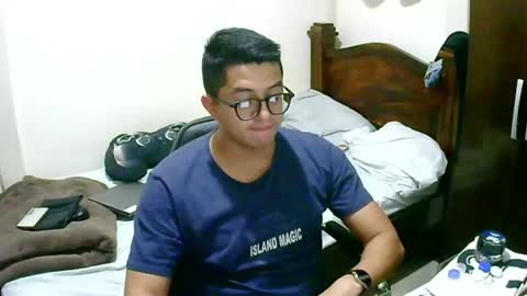Snapshot of bryanbendy chatting on 07-10-26, 06:28 bryanbendy online show from 07-10-26, 06:28