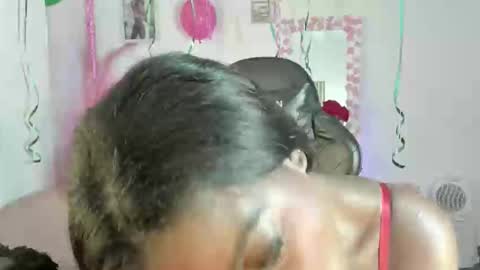 hot online show from 04-25-26, 04:48