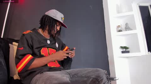 Bryxon  online show from 12-14-24, 03:51