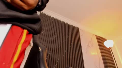 Bryxon  online show from 02-23-25, 10:06