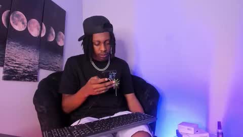 Bryxon  online show from 09-08-25, 03:00