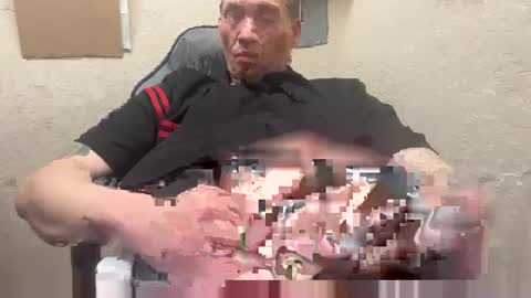 Snapshot of bs811 chatting on 01-13-25, 02:50 bs811 online show from 01-13-25, 02:50