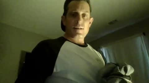 Snapshot of btownstud chatting on 01-04-25, 12:37 btownstud online show from 01-04-25, 12:37