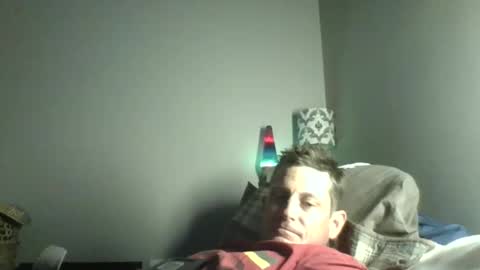 Snapshot of btownstud chatting on 11-05-25, 05:24 btownstud online show from 11-05-25, 05:24