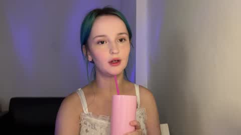 bubble_b00 online show from 01-06-25, 12:35