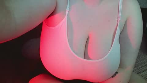 Snapshot of bubble_bambam chatting on 01-23-25, 09:18 Nancy 3 online show from 01-23-25, 09:18