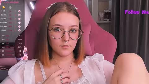 Snapshot of bubble_bunny chatting on 12-30-24, 12:43 Ruby online show from 12-30-24, 12:43