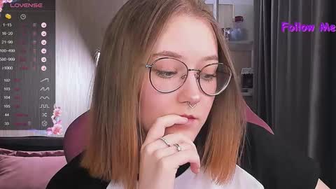 Snapshot of bubble_bunny chatting on 01-20-25, 12:46 Ruby online show from 01-20-25, 12:46