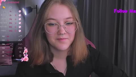 Snapshot of bubble_bunny chatting on 02-24-25, 10:58 Ruby online show from 02-24-25, 10:58