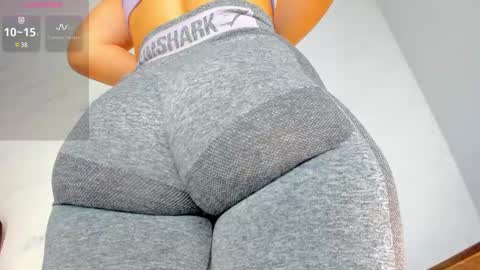 Snapshot of bubblebum4you chatting on 02-09-25, 02:40 bubblebum4you online show from 02-09-25, 02:40