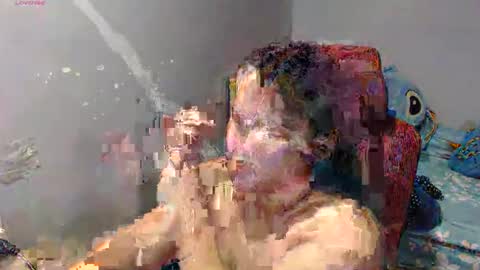 Snapshot of bubblebuttpinay chatting on 05-03-26, 12:49 Sunshine online show from 05-03-26, 12:49