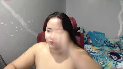 Snapshot of bubblebuttpinay chatting on 06-05-26, 11:54 Sunshine online show from 06-05-26, 11:54