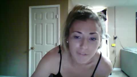 bubbles online show from 04-19-26, 01:10