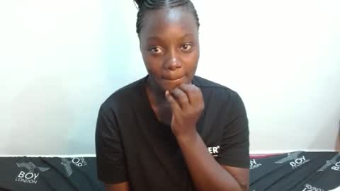 bubbly_ass30 online show from 11-14-25, 07:56